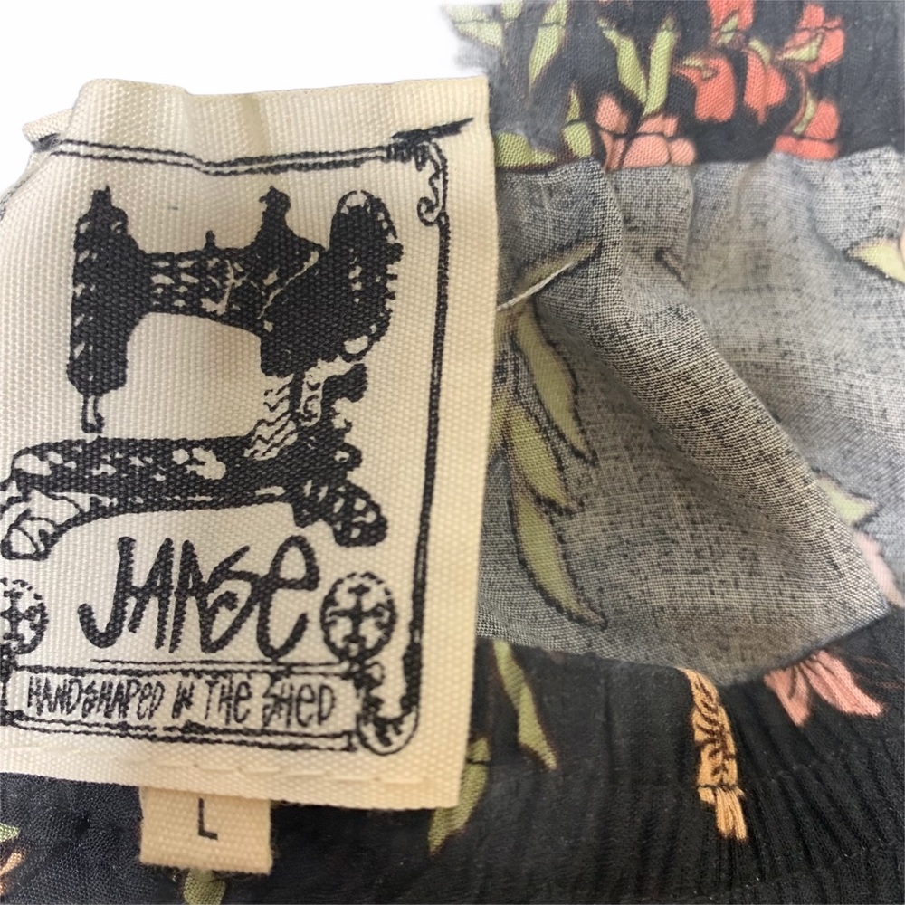 EUC Large Jaase Dewdrop hi-lo rayon skirt - Picture 9 of 11